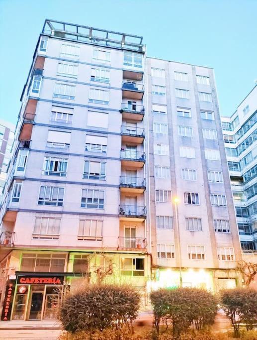 Encantador Piso De 3 Dormitorios En Vigo Exterior photo